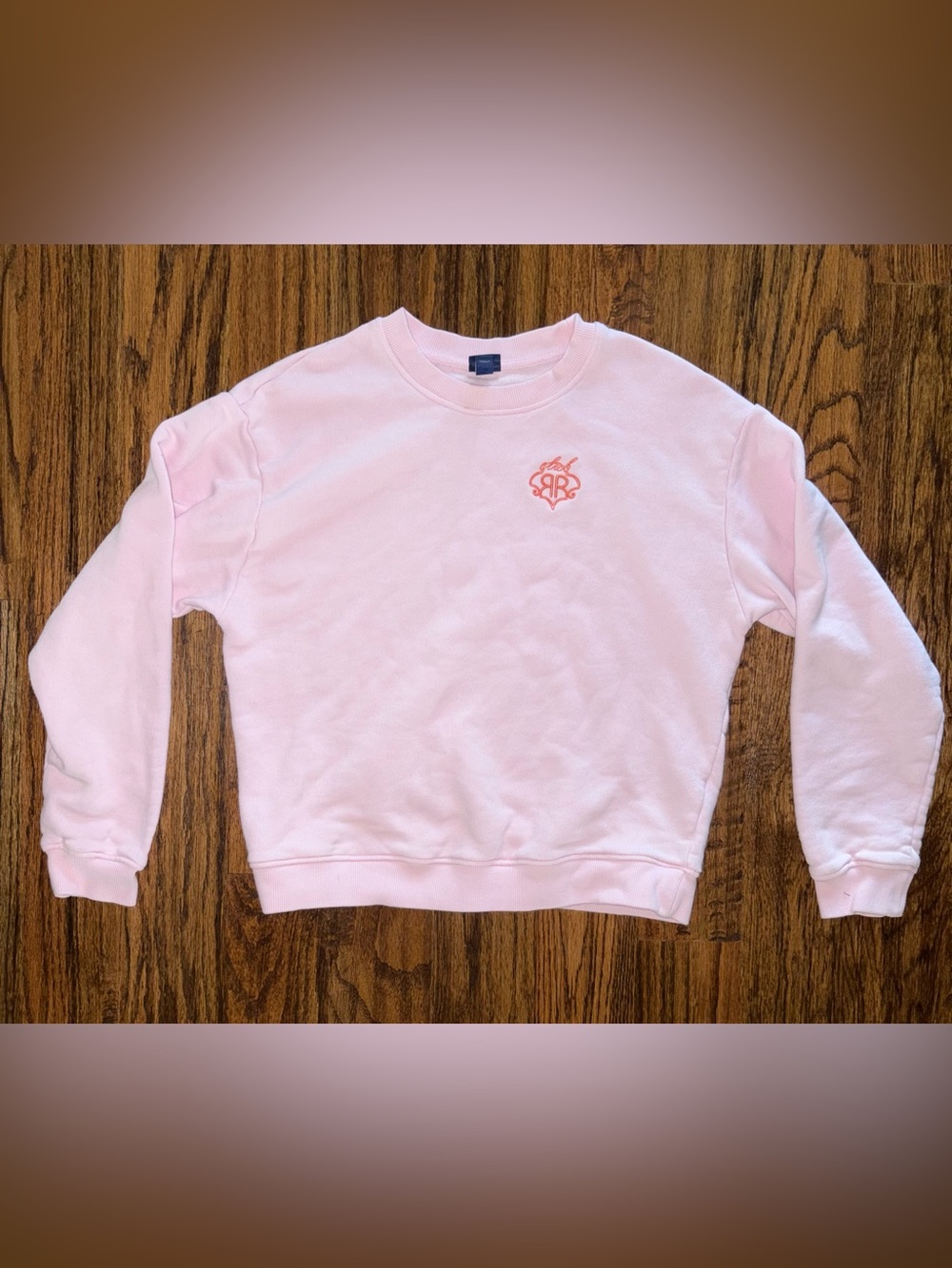 Roller Rabbit X Target pink crewneck sweatshirt with embroidered RR logo size M - Picture 2 of 7